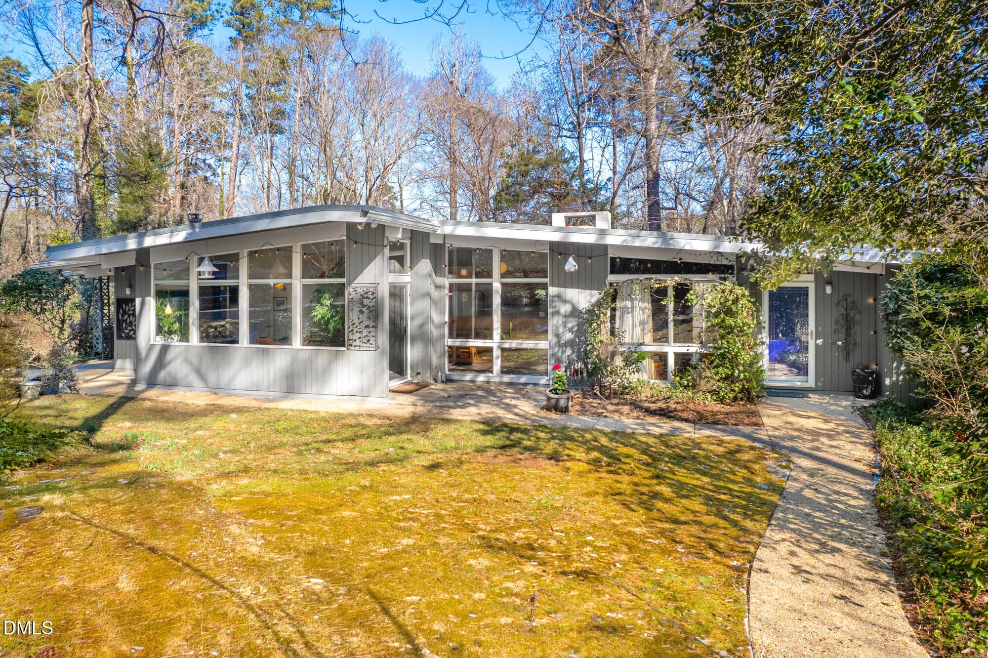 1030 Highland Woods Road
