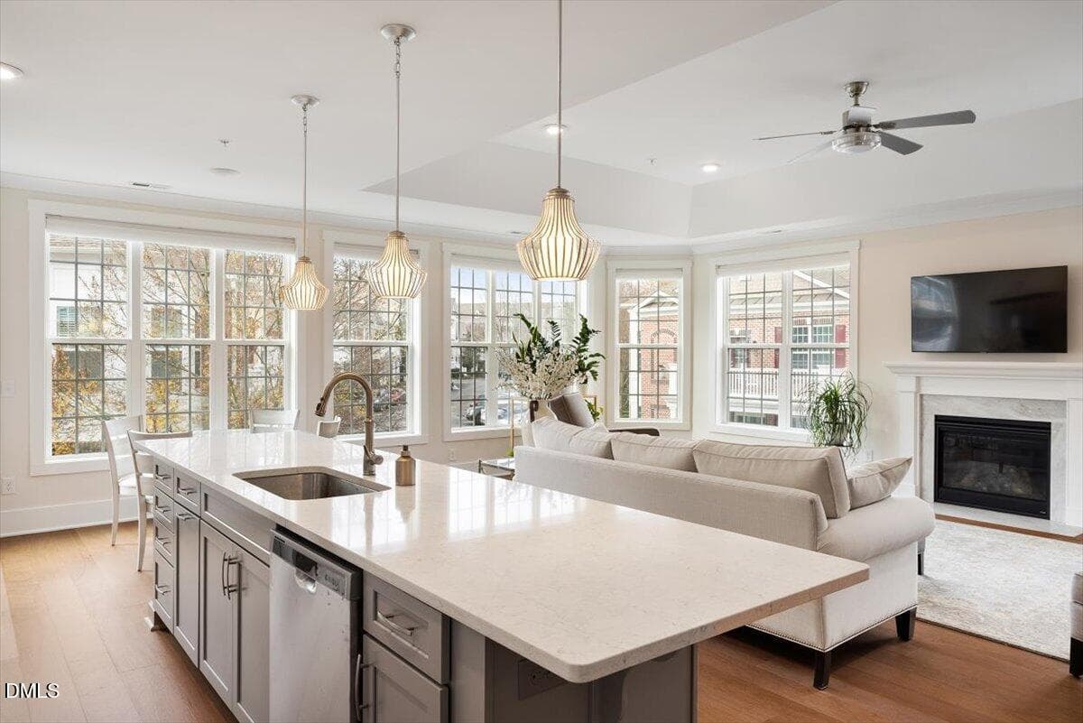 10530 Sablewood Drive #215, Raleigh