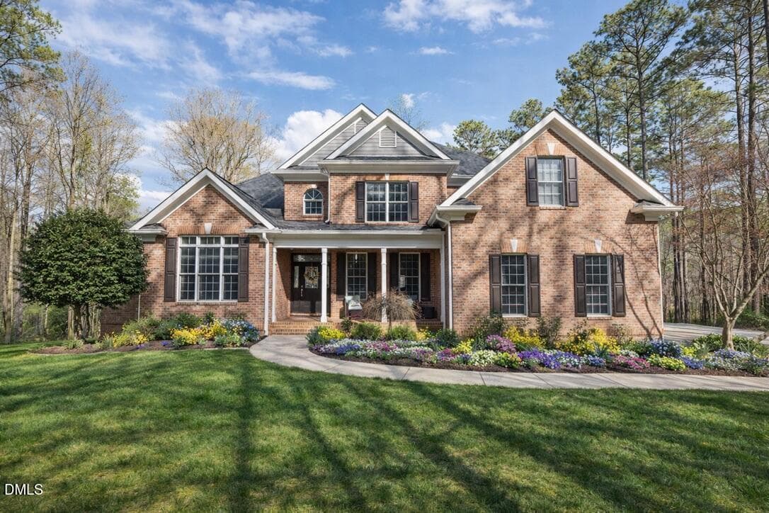 825 Oxbow Crossing Road