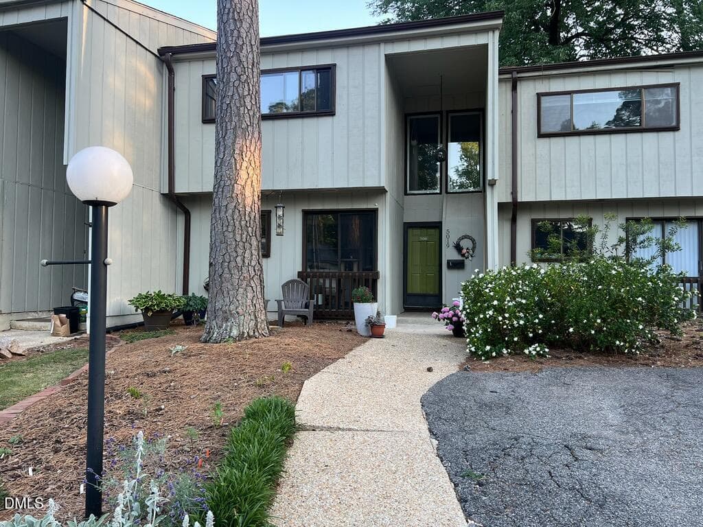 5019 Tall Pines Court