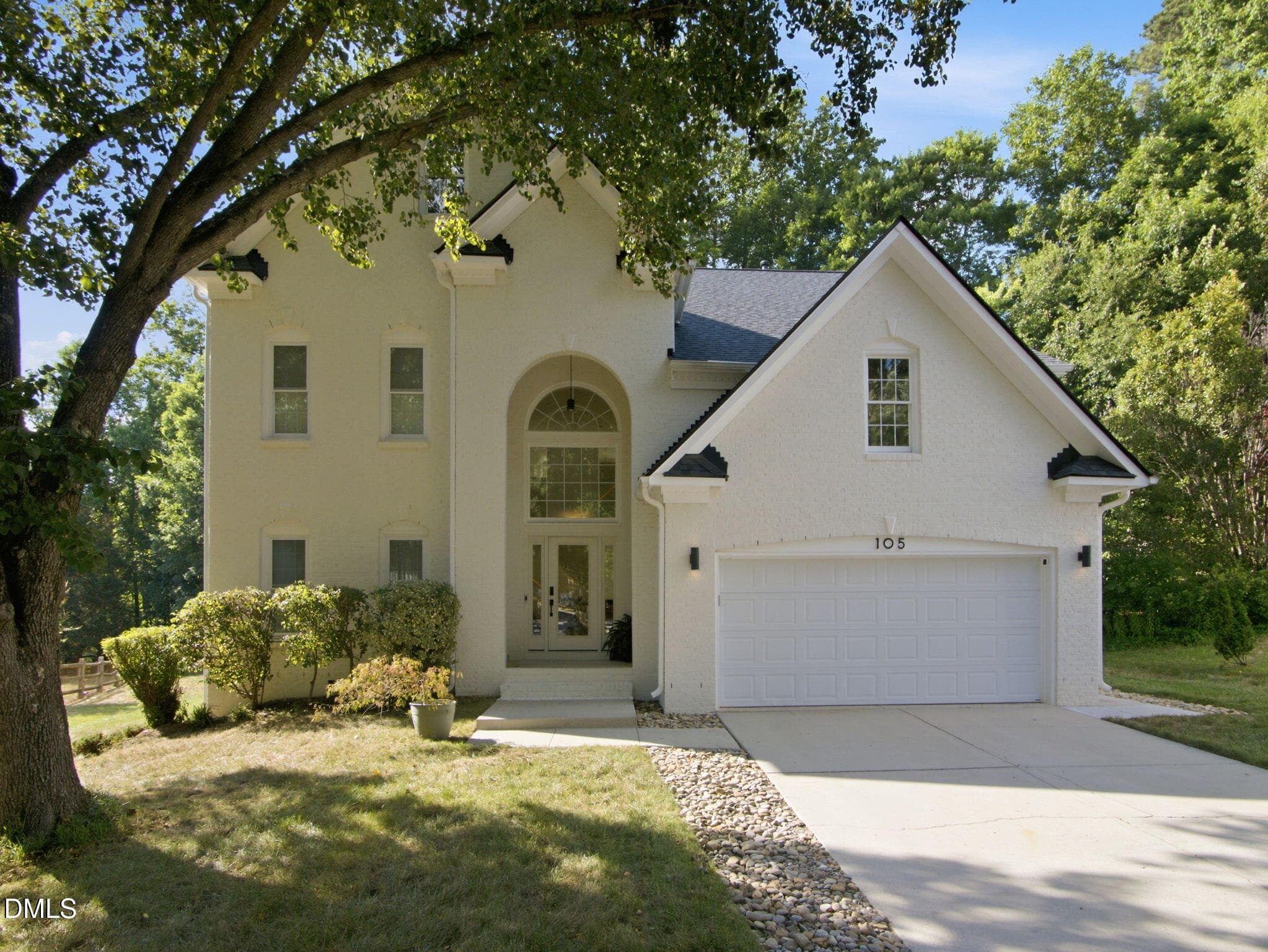 105 Warson Court