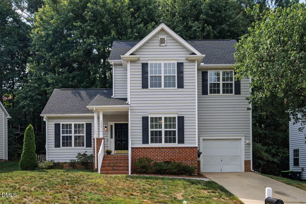 apex real estate